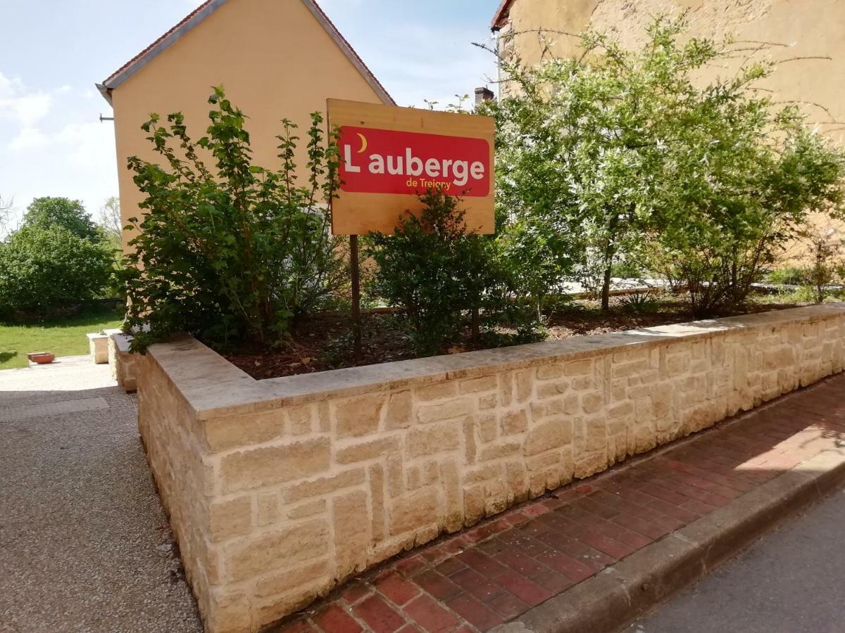 L'Auberge De Треньи Экстерьер фото